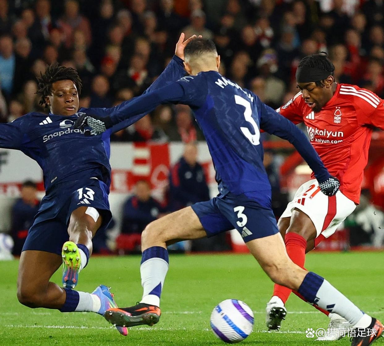 九游体育-曼联联赛8轮不胜创35年纪录